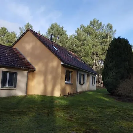 Casa de Férias Location 24h Du Mans Le Mans Classic Saint-Biez-en-Belin