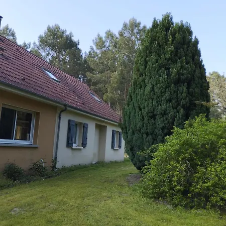 Location 24h Du Mans Le Mans Classic Casa de Férias Saint-Biez-en-Belin